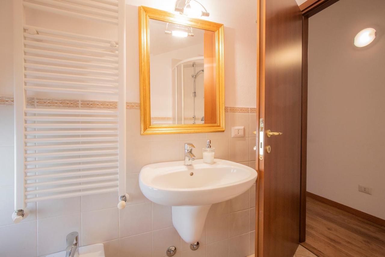 Valpolicella Homes Recioto Apartment SantʼAmbrogio di Valpolicella エクステリア 写真