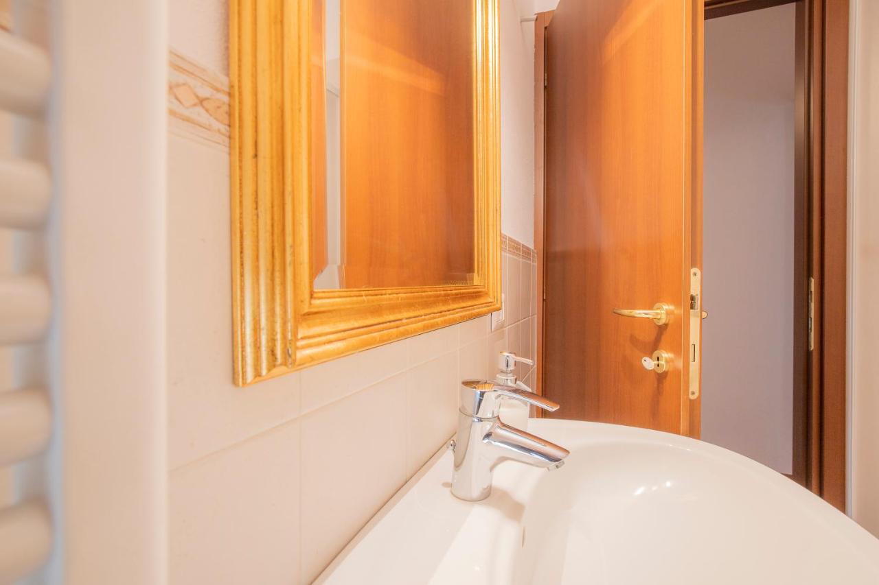 Valpolicella Homes Recioto Apartment SantʼAmbrogio di Valpolicella エクステリア 写真