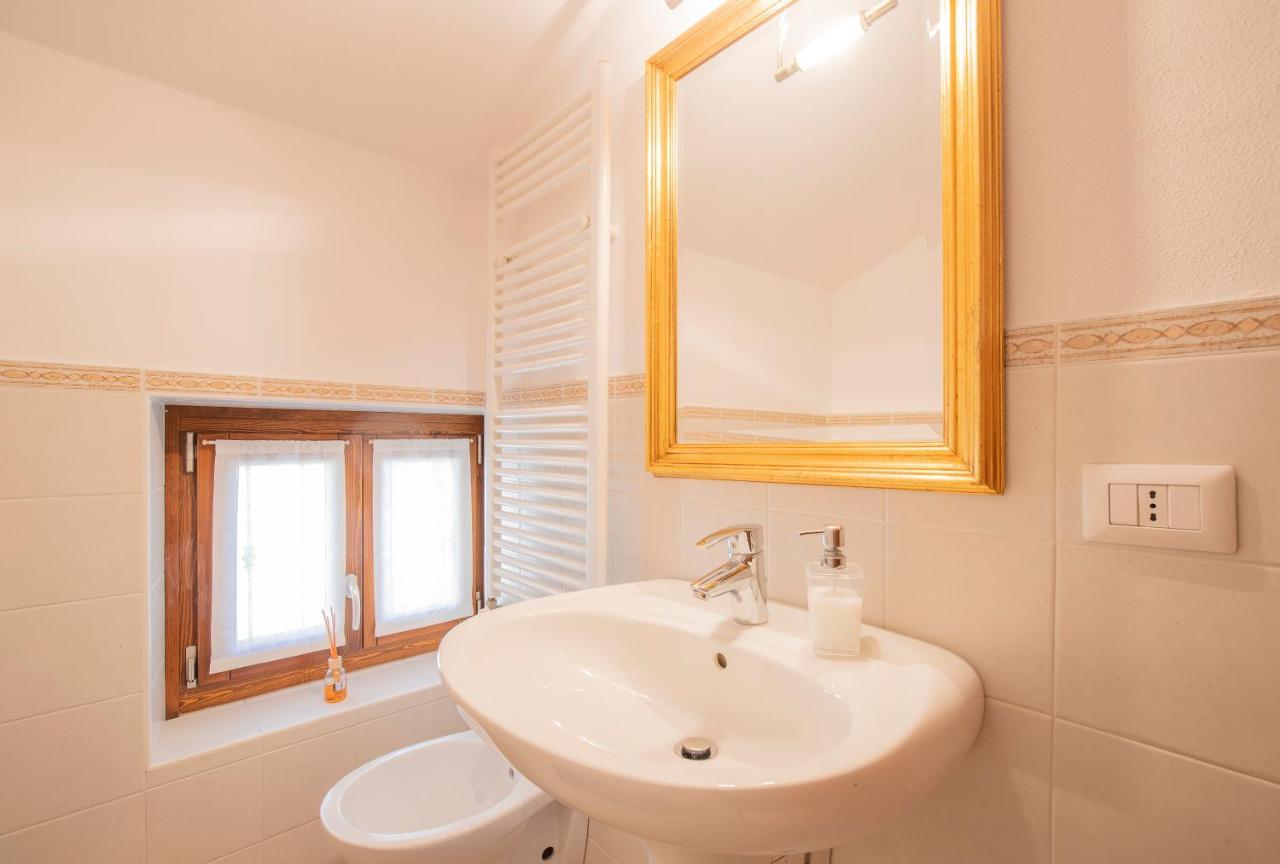 Valpolicella Homes Recioto Apartment SantʼAmbrogio di Valpolicella エクステリア 写真