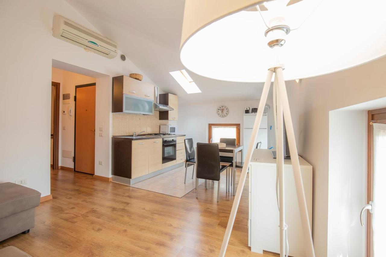 Valpolicella Homes Recioto Apartment SantʼAmbrogio di Valpolicella エクステリア 写真